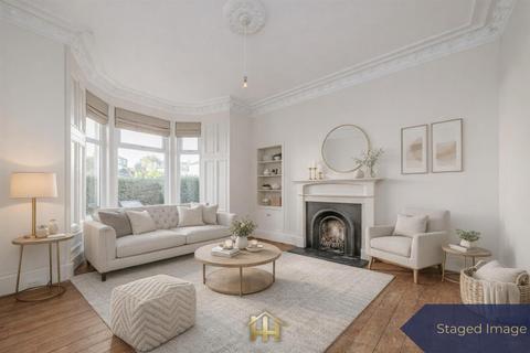 2 bedroom flat for sale, Dalhousie Road, Dundee DD5