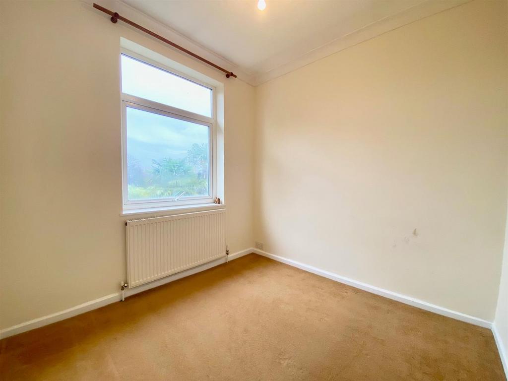 Bedroom 3.jpg