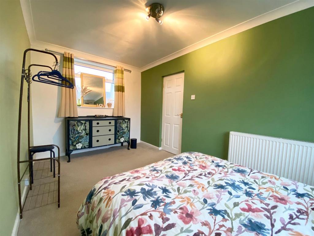 Bedroom 4(1).jpg