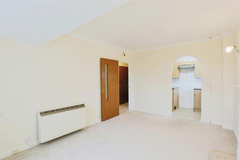 undefined, 58 Homesmith House, St Marys Road WR11