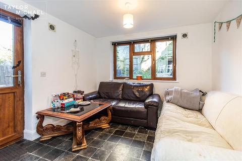 5 bedroom terraced house to rent, Hartington Road, Brighton