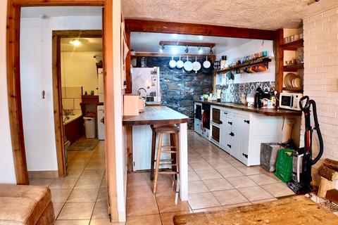 3 bedroom end of terrace house for sale, Bute Place, Aberbeeg, NP13