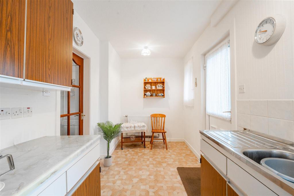 Kitchen-1.jpg