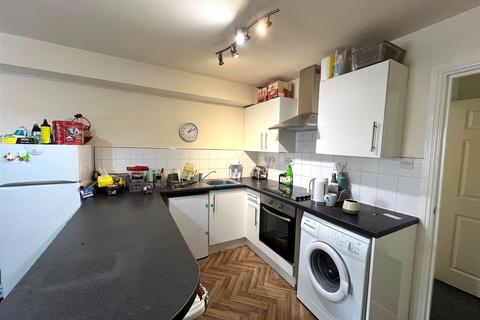 1 bedroom flat to rent, 1 -3 Gammons Lane, Watford WD24