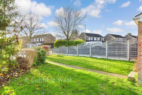 2 bedroom end of terrace house for sale, Hornbeam Road, Denvilles, Havant, Hampshire