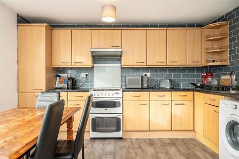 undefined, Bancroft Road, London E1