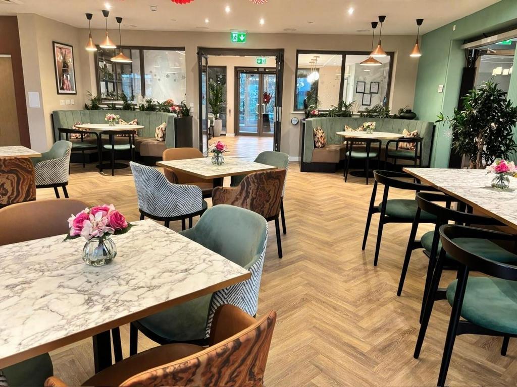 ON-SITE RESTAURANT.jpg