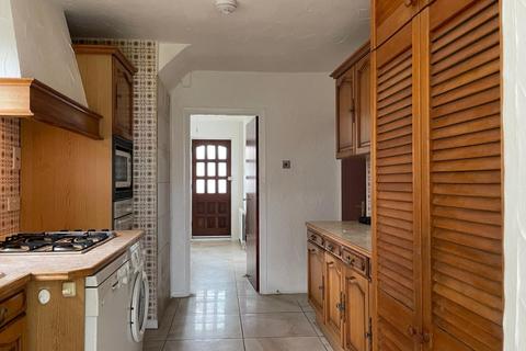 undefined, Meadow View Road, Hayes UB4