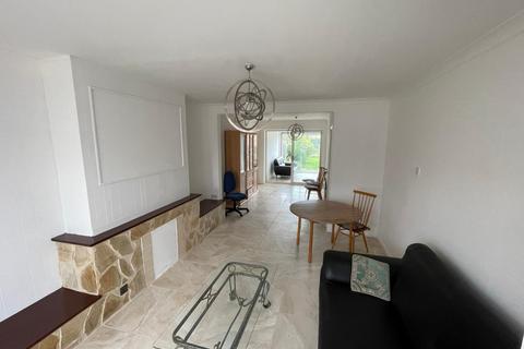 undefined, Meadow View Road, Hayes UB4