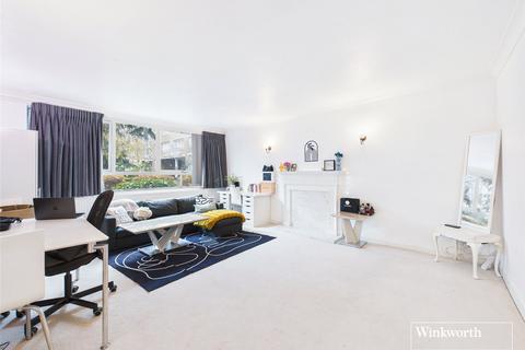 undefined, High Mount, Hendon NW4