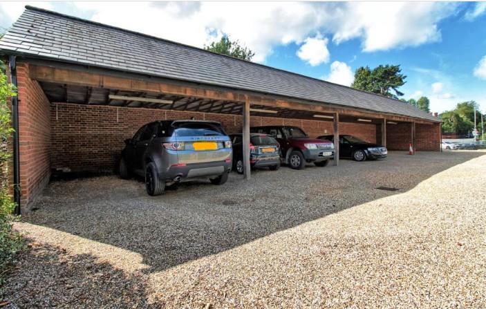 Carport.jpg