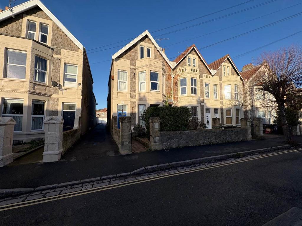 Moorland rd 71 f2 fr