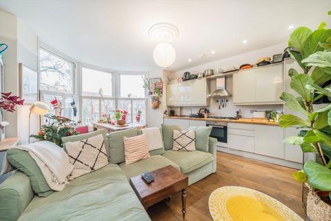2 bedroom flat for sale, Trinity Rise, London SW2