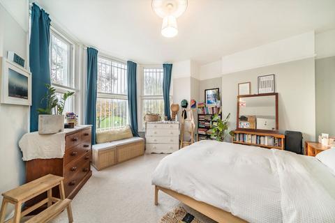 2 bedroom flat for sale, Trinity Rise, London SW2