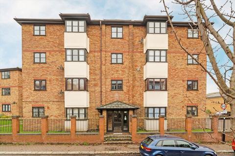 undefined, Avenue Road, London W3