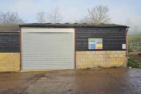 Workshop & retail space to rent - Hitchin Road, Whitwell SG4