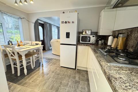 undefined, Newfield Crescent, Leeds