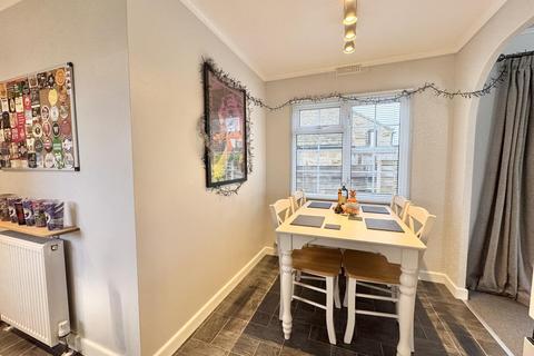 undefined, Newfield Crescent, Leeds