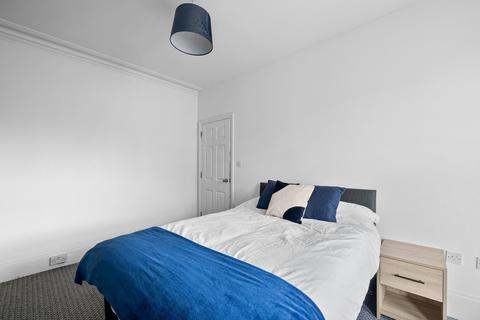 undefined, 31 Fellowes Place, Devon PL1