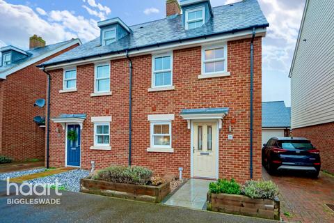 3 bedroom semi-detached house for sale, Sherrington Grove, Biggleswade