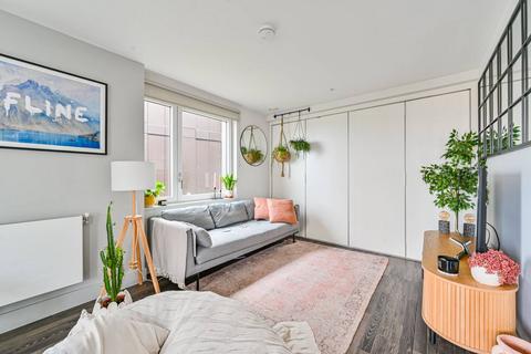 3 bedroom flat for sale, Moulding Lane, New Cross, London, SE14