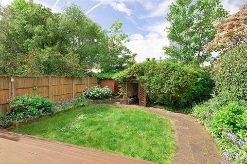 3 bedroom apartment for sale, Elsworthy Road, Primrose Hill, London, NW3
