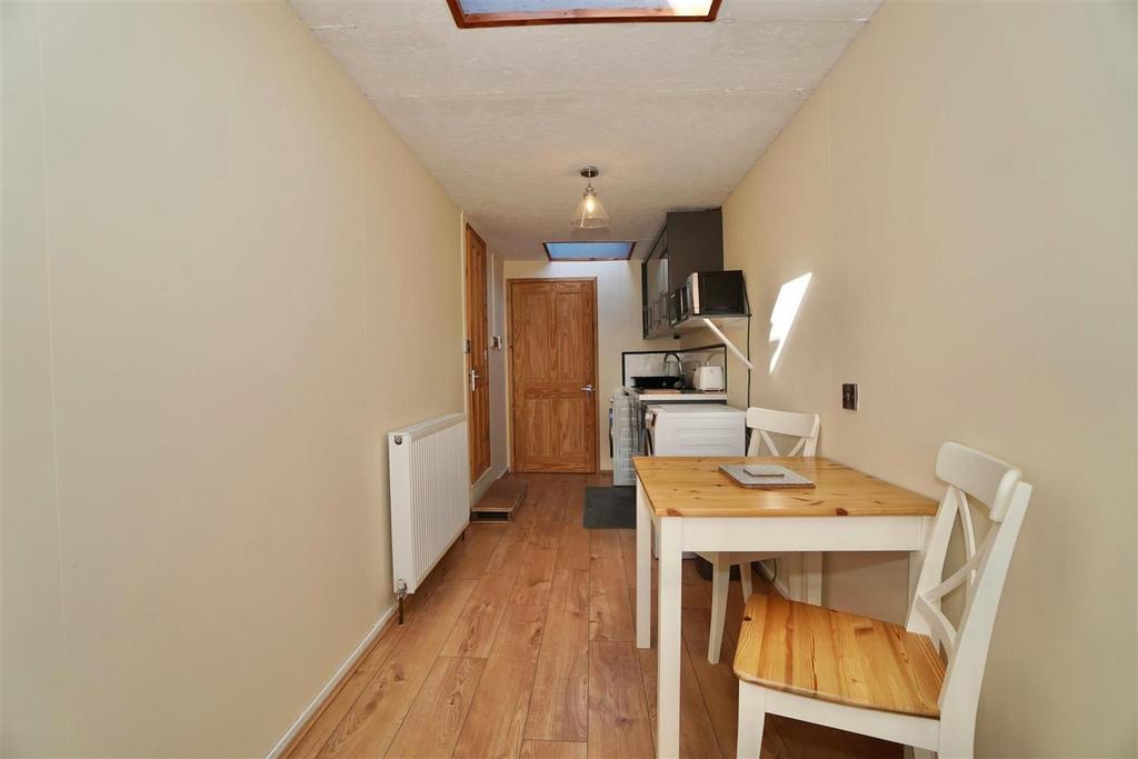 Reception Room / Bedroom