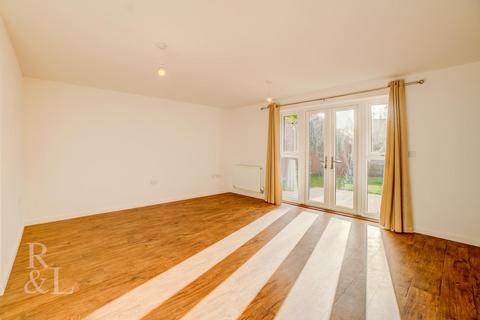 3 bedroom semi-detached house to rent, Heron Crescent, Cotgrave, Nottingham