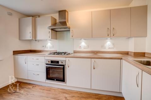 3 bedroom semi-detached house to rent, Heron Crescent, Cotgrave, Nottingham