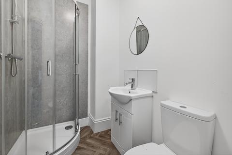 undefined, 40 Grand Parade, Devon PL1
