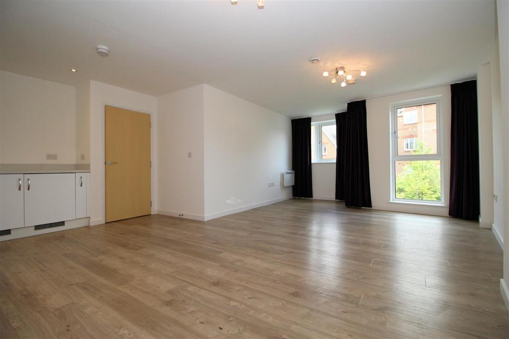 Reception/Kitchen