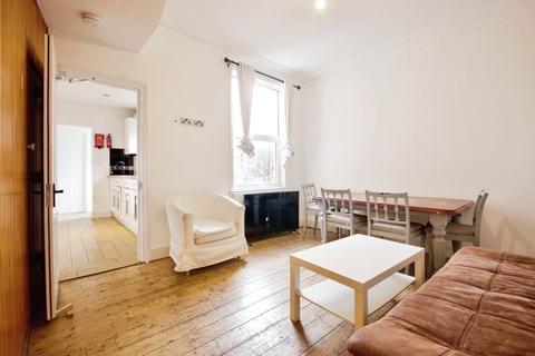 5 bedroom terraced house to rent, Adelaide Road, E10