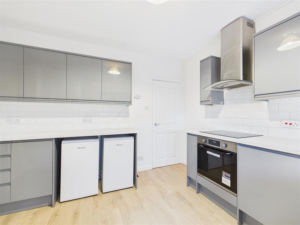 CAM04360 G0-PR0199-STILL006.jpg