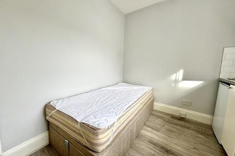 undefined, Blythe Road, London  W14