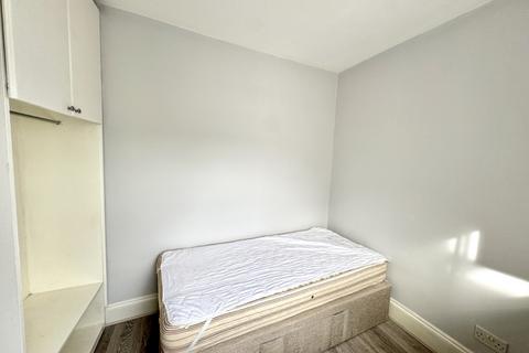 undefined, Blythe Road, London  W14