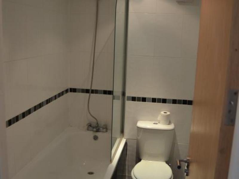 1491 img 2758401 4 a1