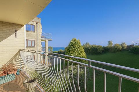 undefined, CHAIN FREE * SHANKLIN