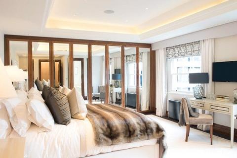 undefined, Grosvenor Hill, London, W1K