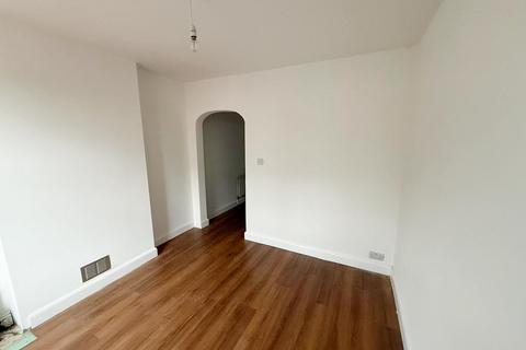 2 bedroom terraced house to rent, Schreiber Road, Suffolk IP4