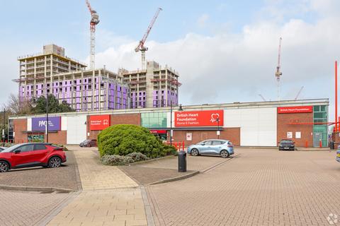 Retail property (high street) to rent, 9 Kirkstall Rd Leeds LS3 1LH