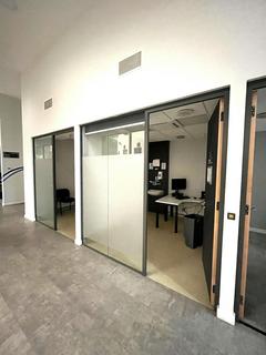 Retail property (high street) to rent, Canon's Way @ Catherdral Walk Bristol BS1 5SZ