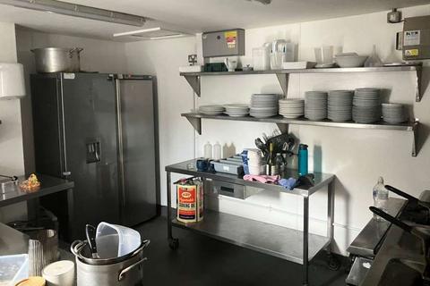 Pub for sale, 93 Queens Rd Hastings TN34 1RL