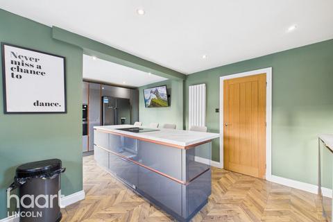3 bedroom detached house for sale, Cambrian Way, North Hykeham