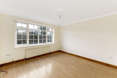 undefined, Lakeside, Snodland ME6