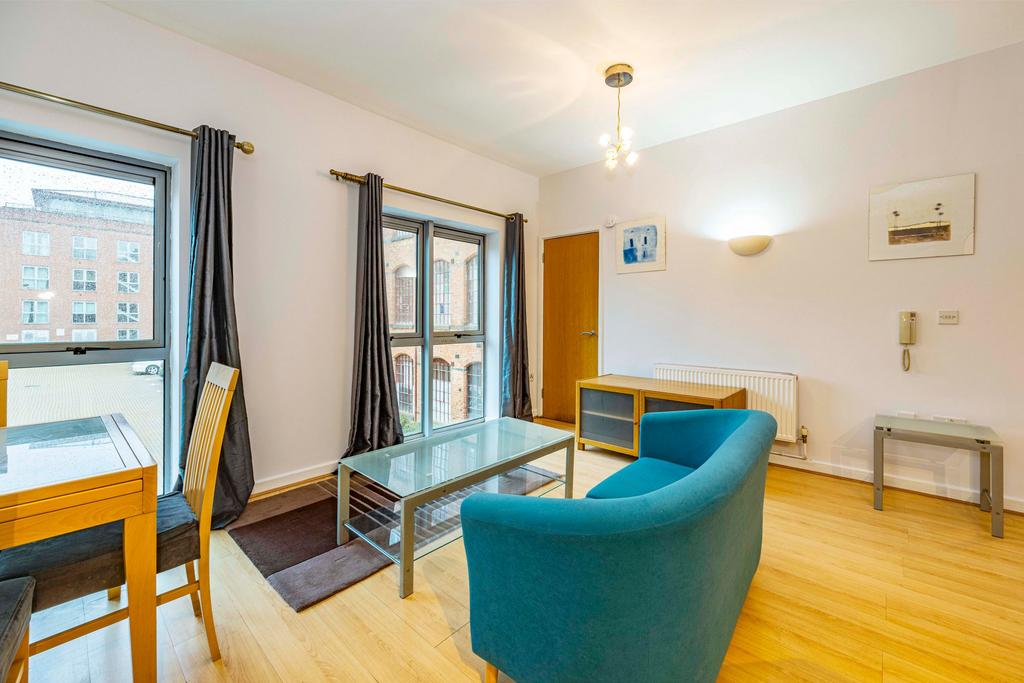 Living/Dining Room