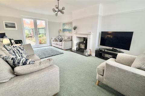 undefined, Parkway, Meols, Wirral, Merseyside, CH47
