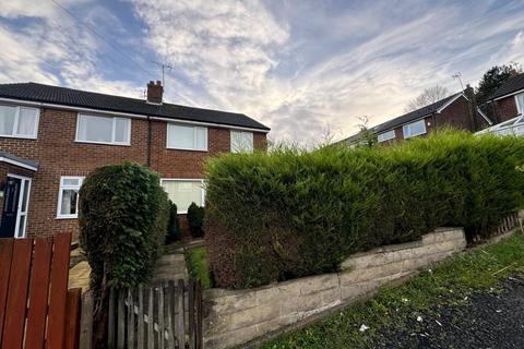 3 bedroom semi-detached house to rent, Granny Avenue, Leeds, West Yorkshire, LS27
