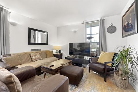 2 bedroom apartment for sale, Chadwell Lane, Hornsey N8