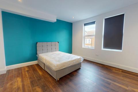 undefined, Quadrant Road, Thornton Heath CR7