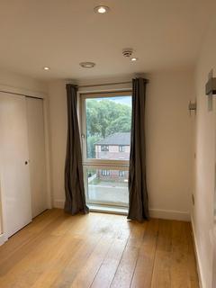 2 bedroom apartment to rent, Theatro Tower, Creek Road, London, SE8